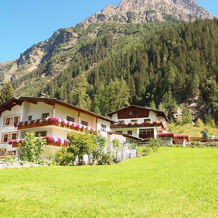 Ferienhaus Waldner Каунертал Екстериор снимка